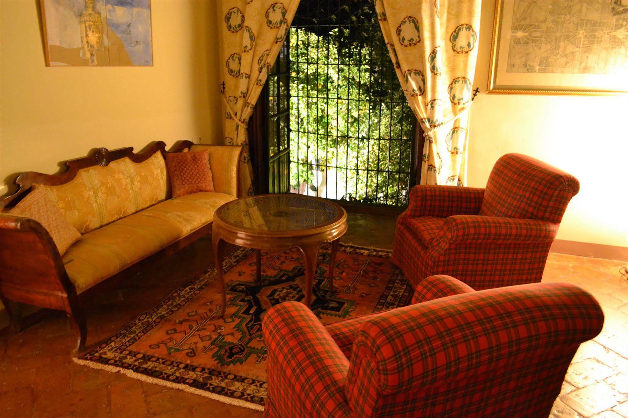 Granados Palacio Boutique Hotel Ecija Bagian luar foto